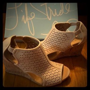 Blush wedge sandal *NIB*